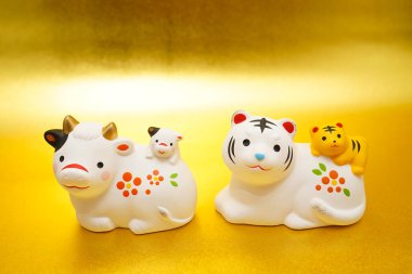 Yıl başına ait baton dokunuşu (Yeni Yıl kartı materyali). Çekim yeri: Yokohama-şehir kanagawa ili