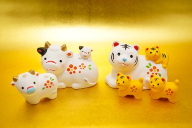 Yıl başına ait baton dokunuşu (Yeni Yıl kartı materyali). Çekim yeri: Yokohama-şehir kanagawa ili