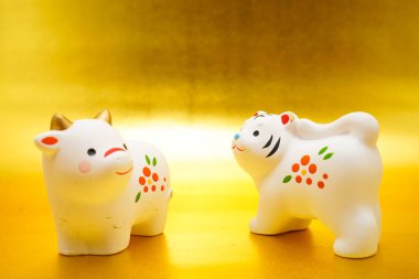 Yıl başına ait baton dokunuşu (Yeni Yıl kartı materyali). Çekim yeri: Yokohama-şehir kanagawa ili