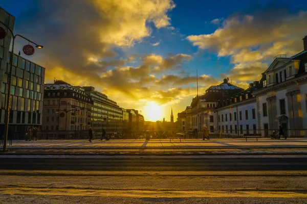 ストックホルムの街並みや朝の光線 撮影場所 スウェーデン ストックホルム — ストック写真