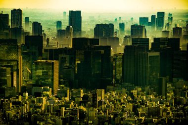Tokyo binaları ve alacakaranlık gökyüzü. Çekim yeri: Sumida Ward, Tokyo