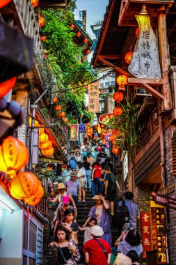 Jiuzhai sokağının (Tayvan) aydınlığı. Atış yeri: Tayvan, Taipei