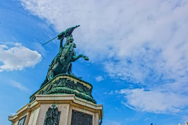 维也纳市的铜像 Karl Duke 射击地点 奥地利 维也纳 — 图库照片