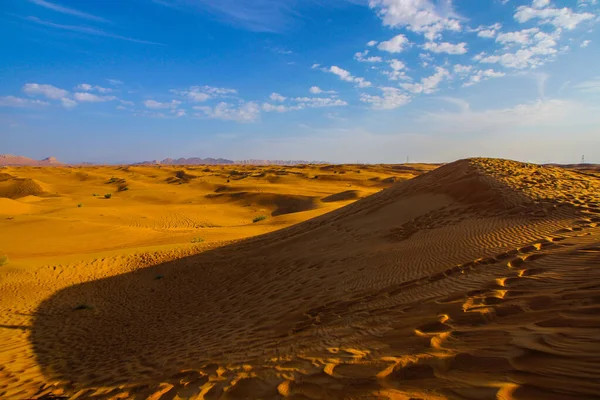 Desierto Árabe Silueta Gente Ubicación Del Disparo Dubai — Foto de Stock