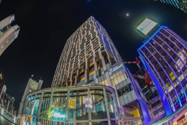 Shibuya gece görüşü (Shibuya istasyon meydanı). Çekim yeri: Shibuya -ku, Tokyo