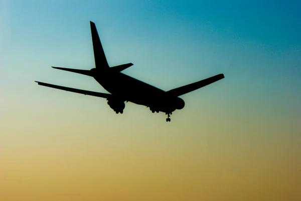 Imagen Silueta Del Avión Ubicación Del Disparo Zona Metropolitana Tokio — Foto de Stock