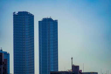 Musashi Kosugi Kulesi apartman grubu. Çekim yeri: Kawasaki Şehri, Kanagawa Bölgesi