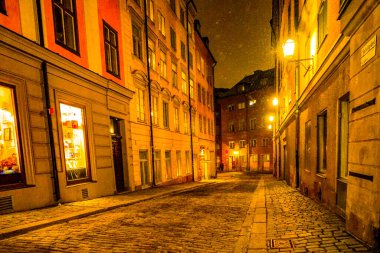 İsveç Stockholm 'ün gece manzarası. Çekim yeri: İsveç, Stockholm