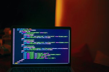 Programın yansıtıldığı PC ekranı. Çekim yeri: Yokohama-şehir kanagawa ili