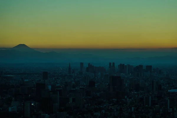 東京高層ビルと富士山 富士山 撮影場所 東京都墨田区 — ストック写真