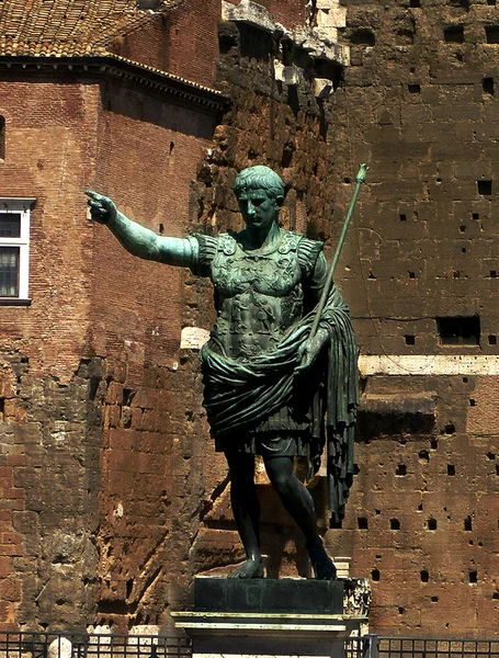August statue in Rome, Italy — Stock Photo, Image