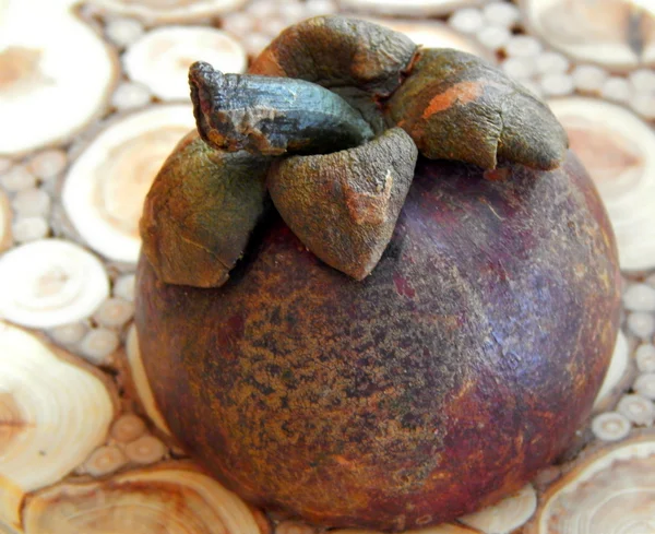 Taze mangosten meyve — Stok fotoğraf