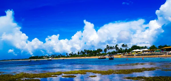 Beach and clouds — Stock Photo, Image