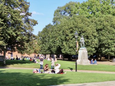 Winchester Katedrali Kapat