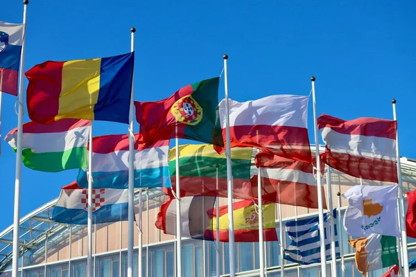 Groupe de drapeaux de l'UE — Photo