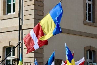 Letonya Ukrayna 'yı destekler. Lüksemburg, Lüksemburg 'da Ukrayna' yı desteklemek için toplanın - 26 Mart 2022