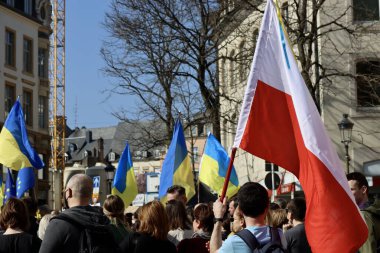 Polonya Ukrayna 'yı destekliyor. Lüksemburg, Lüksemburg 'da Ukrayna' yı desteklemek için toplanın - 26 Mart 2022