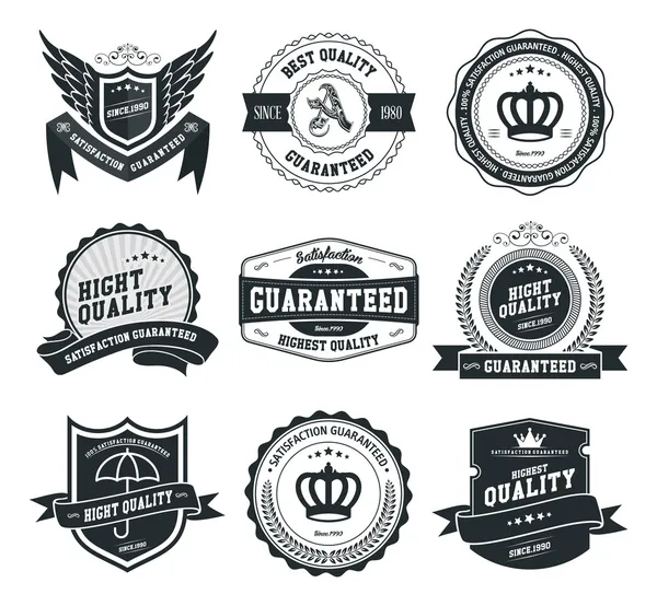 Badges et étiquettes vintage rétro — Image vectorielle