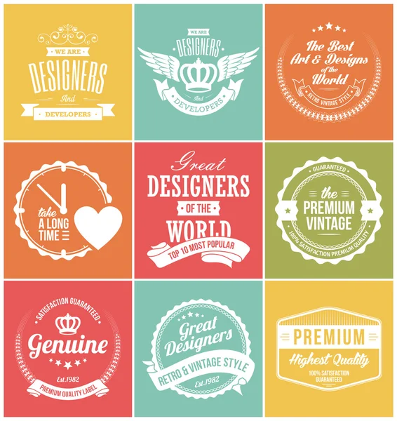 Ensemble d'insignes et d'étiquettes vintage rétro — Image vectorielle