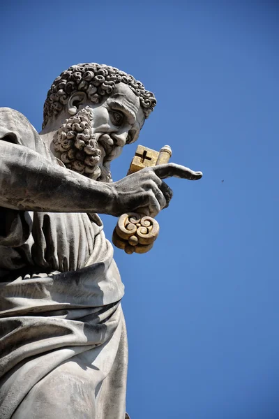 Estátua de São Pedro no Vaticano — Fotografia de Stock