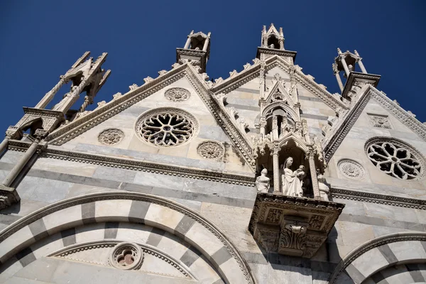 Kyrkan santa maria della spina i pisa, Italien — Stockfoto