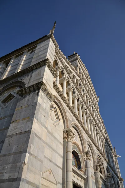 The Duomo of the Cathedral Square in Pisa — Stock Photo, Image