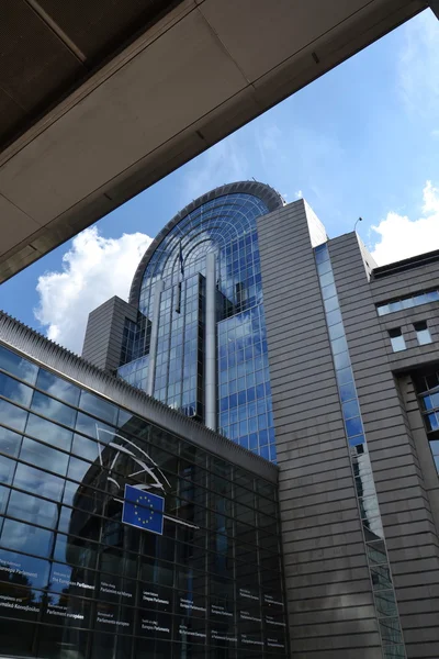 Clădirea Parlamentului European din Bruxelles, Belgia — Fotografie, imagine de stoc