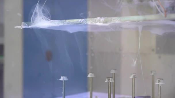 Nanofibres Créées Avec Des Buses Nanotechnologie Dans Production Textile Industrie — Video