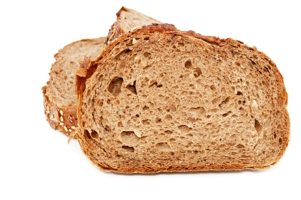 Свежий хлеб изолирован, нарезанный включая хлеб — стоковое фото
