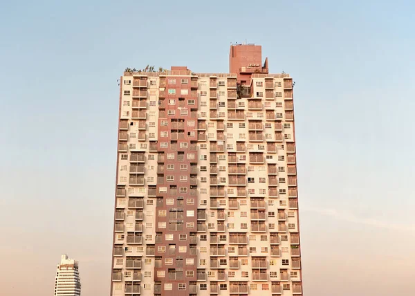 Urban Grattacielo Marrone Terra Tono Condominio Moderno Appartamento Cosmopolita Struttura — Foto Stock