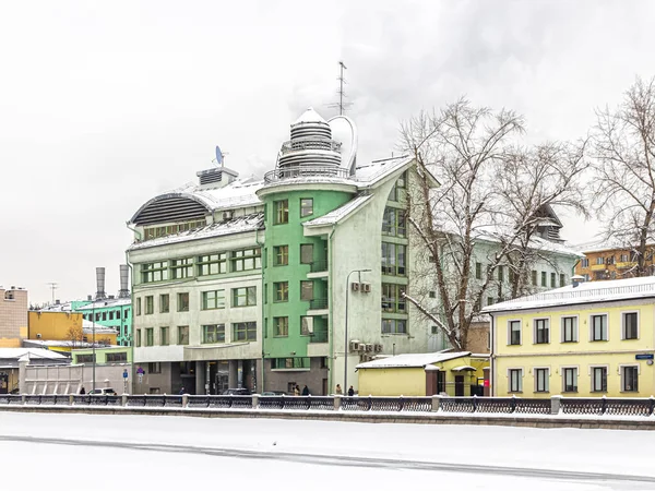 Москва Россия 2021 Современное Офисное Здание Зеленого Цвета Страховая Компания — стоковое фото