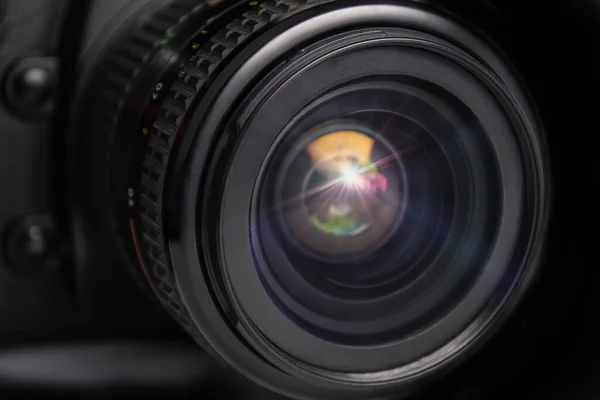 Крупный План Фотообъектива Камеры Черном Фоне — стоковое фото