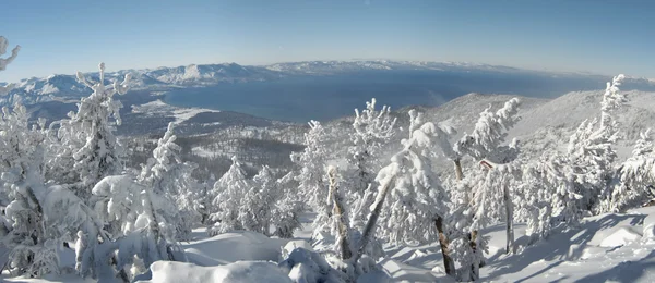 Panoramic view of Lake Tahoe from the mountain top — Stock Photo, Image