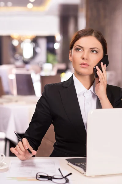 Confident businesswoman — Stock Photo, Image