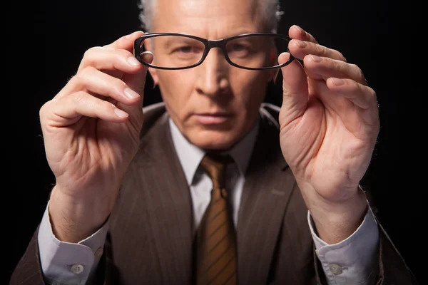 Looking through glasses. — Stock Photo, Image