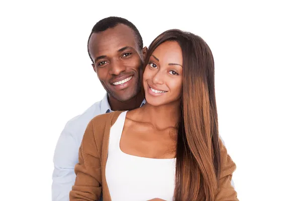 Bonito jovem casal africano — Fotografia de Stock