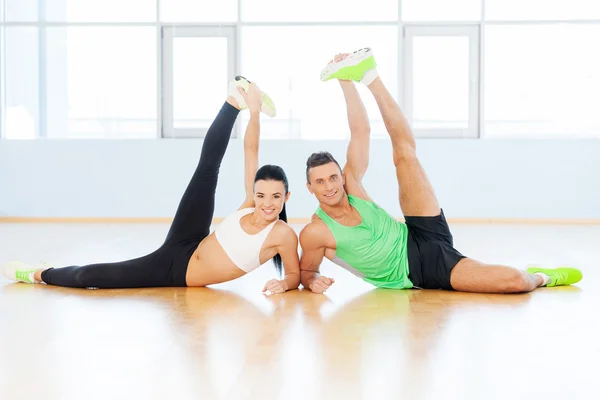 Sporty couple — Stock Photo, Image