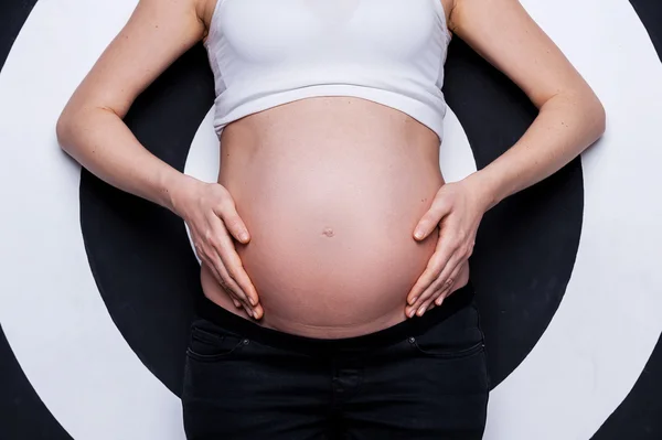 Embarazada vientre. — Foto de Stock