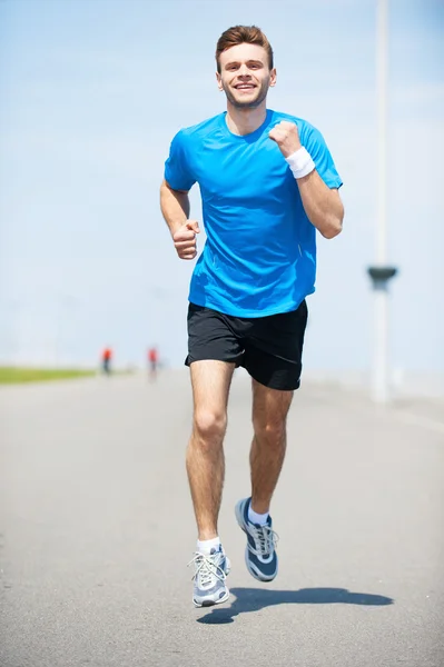 Hombre corriendo —  Fotos de Stock