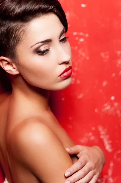 Young shirtless woman — Stock Photo, Image