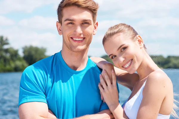 Sportieve paar. — Stockfoto