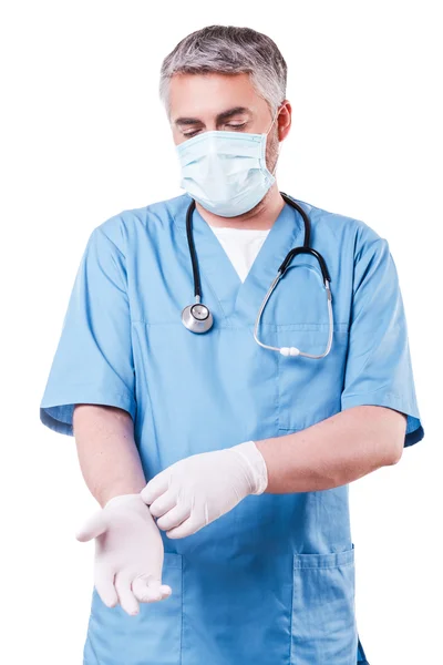 Chirurg dragen van handschoenen. — Stockfoto