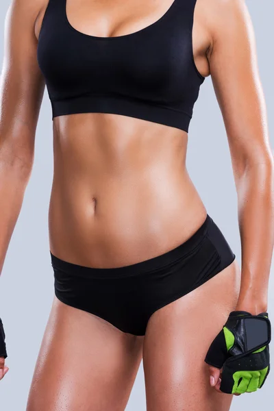 Sportowy kobieta z doskonałego ciała — Zdjęcie stockowe