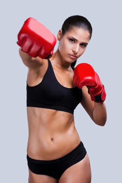 Woman boxing. — Stock Photo, Image