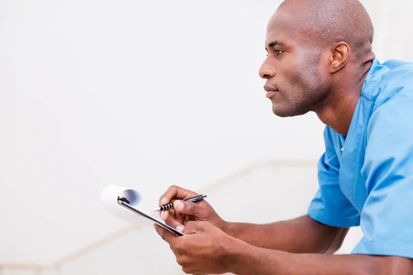 Thoughtful surgeon. — Stock Photo, Image