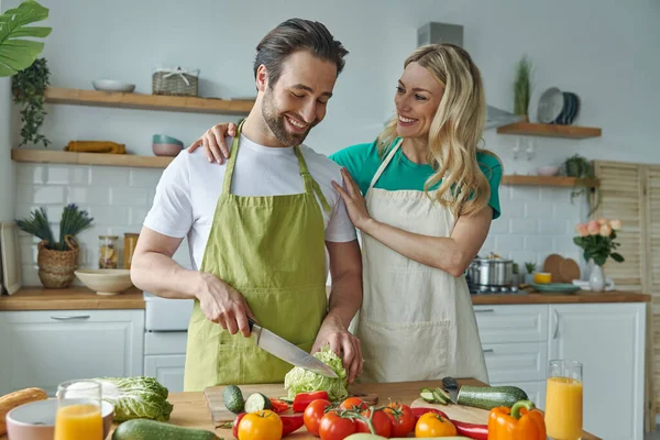 Beautiful Young Couple Cooking Together Bonding Domestic Kitchen — Stock Photo, Image