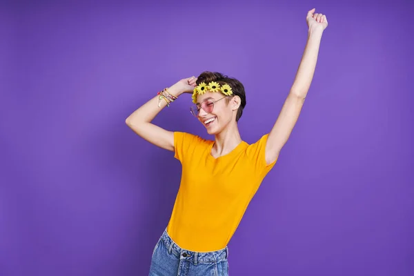Happy Young Woman Floral Head Wreath Gesturing While Standing Purple — ストック写真