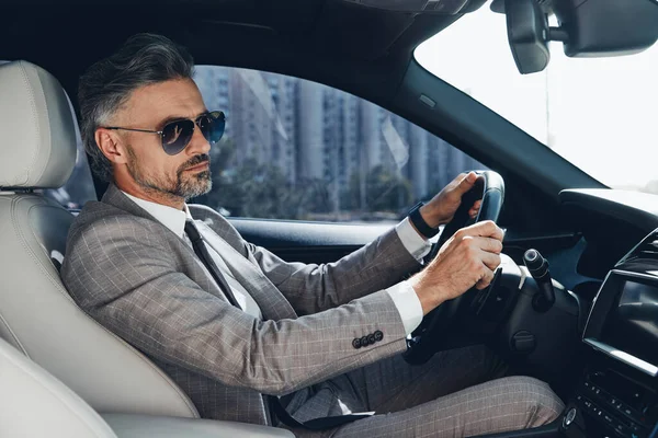 Confident Mature Man Formalwear Eyeglasses Driving Car — Photo