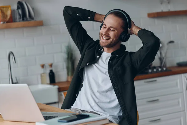 Cheerful Young Man Headphones Holding Hands Head While Having Web — Stock Photo, Image