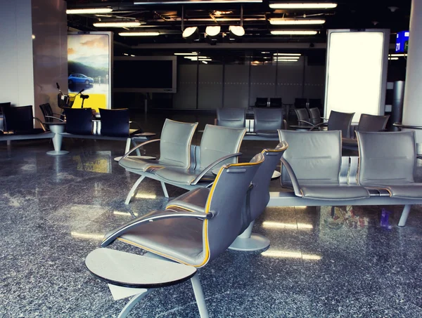 Area d'attesa dell'aeroporto vuota — Foto Stock